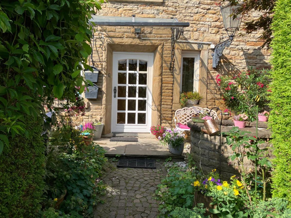 Ferienwohnung Im Gruenen Eg Mit Terrasse Herdecke Luaran gambar