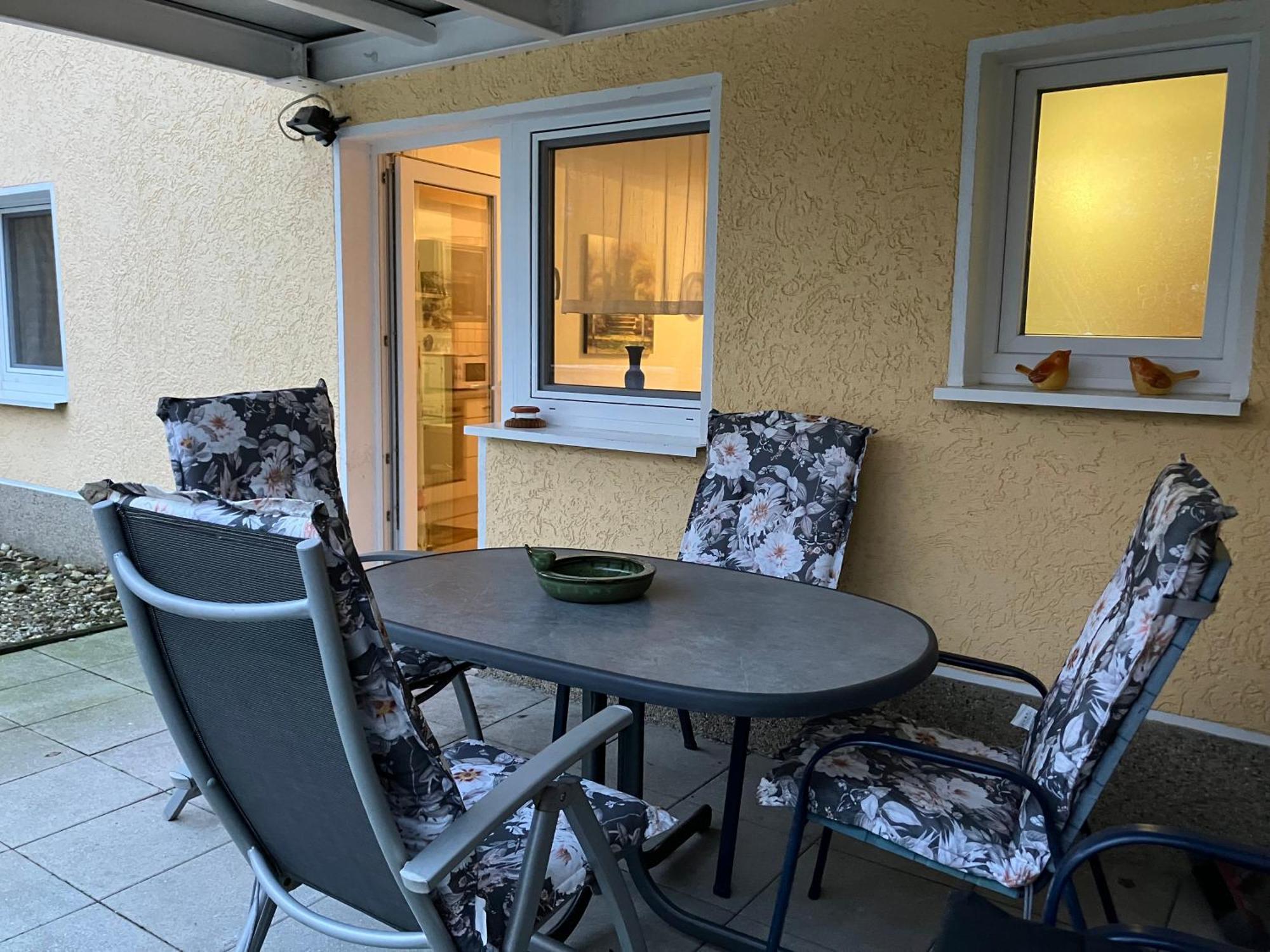 Ferienwohnung Im Gruenen Eg Mit Terrasse Herdecke Luaran gambar